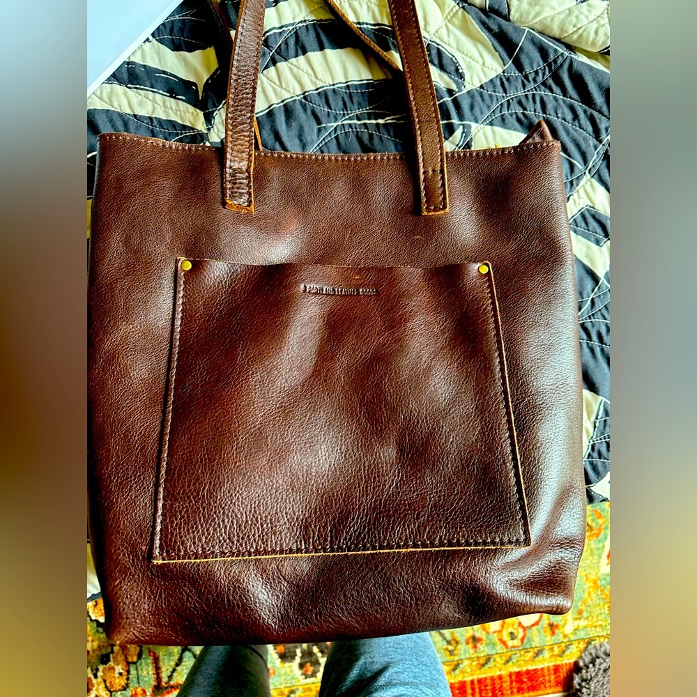 Portland leather good full-size crossbody in cold brew ☕️